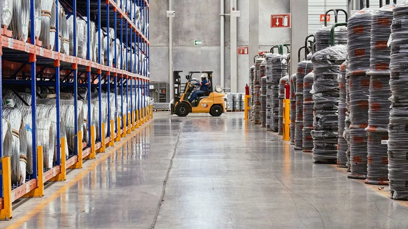 How to choose an AI CCTV camera for a warehouse in India — PGAK Insights cover image